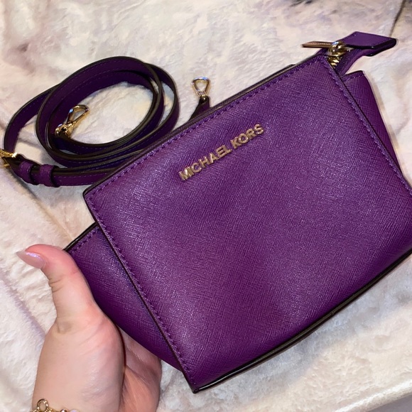 MICHAEL KORS MINI PURPLE CROSSBODY - Picture 1 of 7